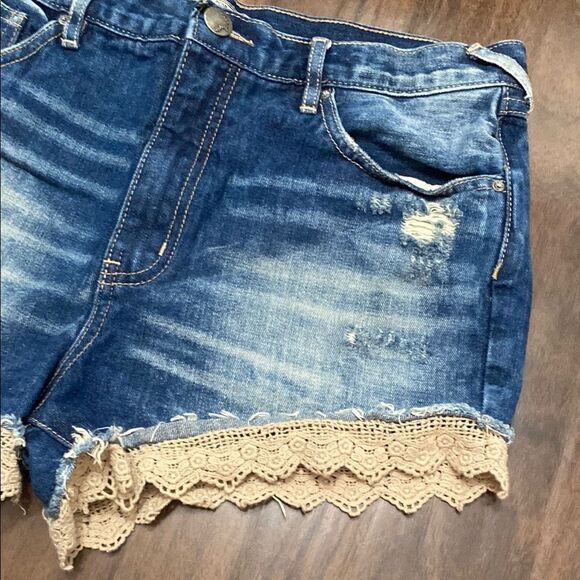 Free People Cream Lace and Blue Denim Distressed Jean Shorts - Picture 6 of 7